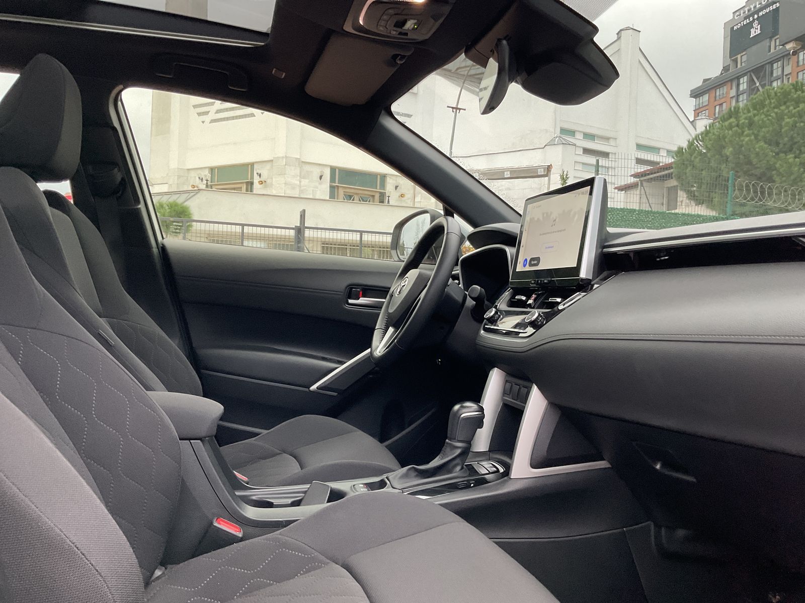 Araç İçi Sağ Ön Sıra