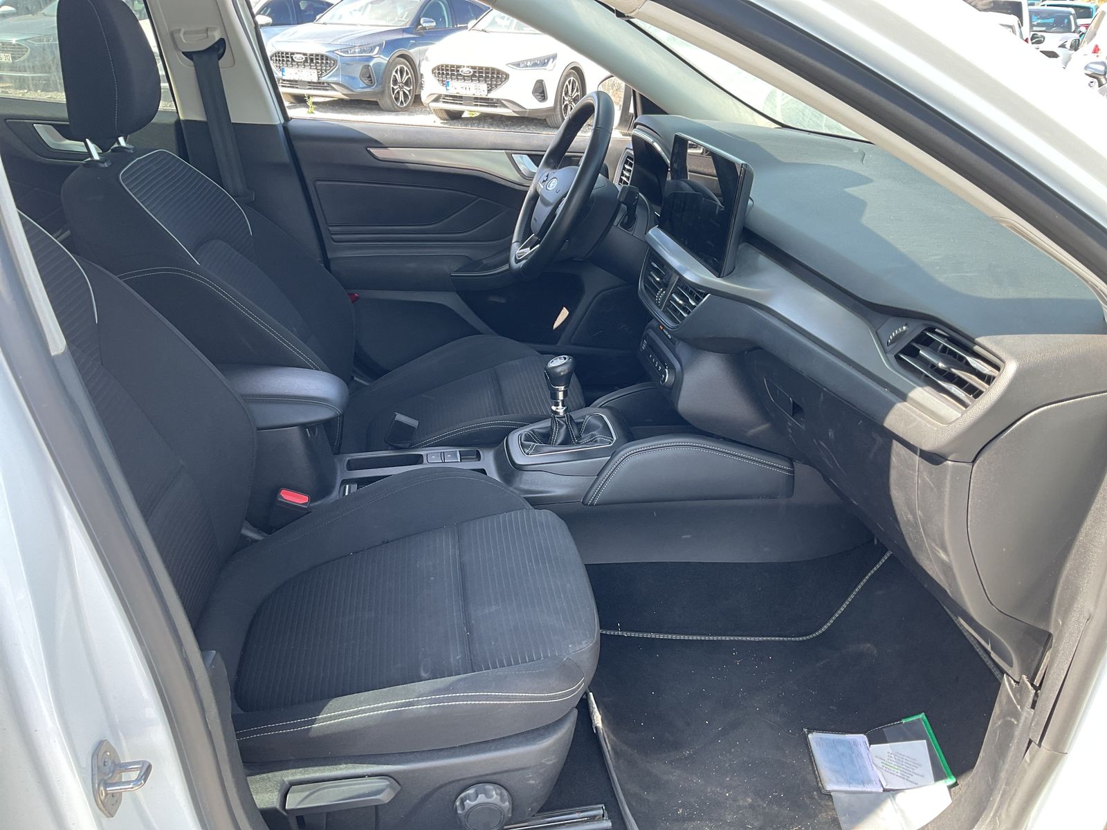 Araç İçi Sağ Ön Sıra