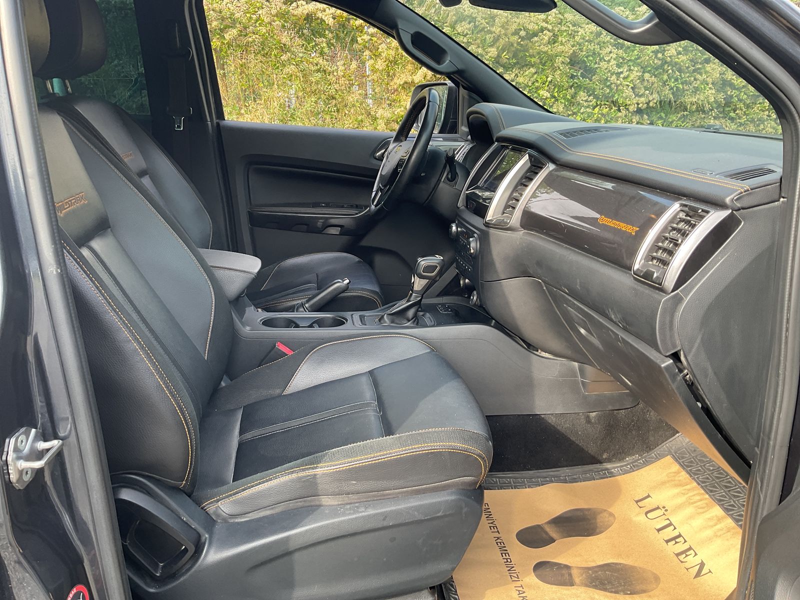 Araç İçi Sağ Ön Sıra